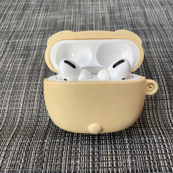 Airpods Pro 1st Gen Silicone Case (Pig) - Picture 4 of 4